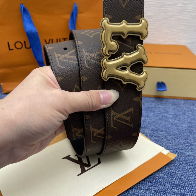 l**is V*t*n belts